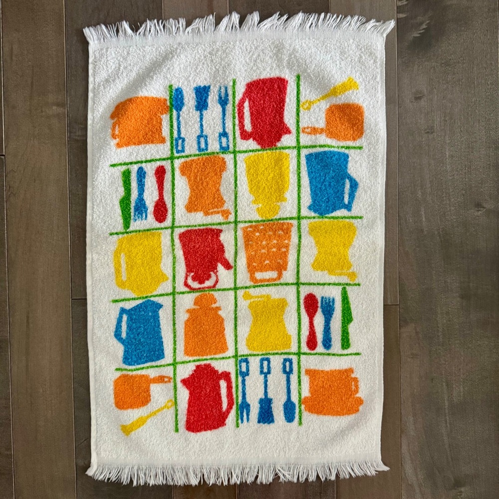 Vintage Mid Century Modern Kitchen Gadgets Terry Cloth Hand Towel Fringe Multi